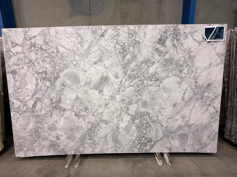Super White dolomite &mdash; lot 10750