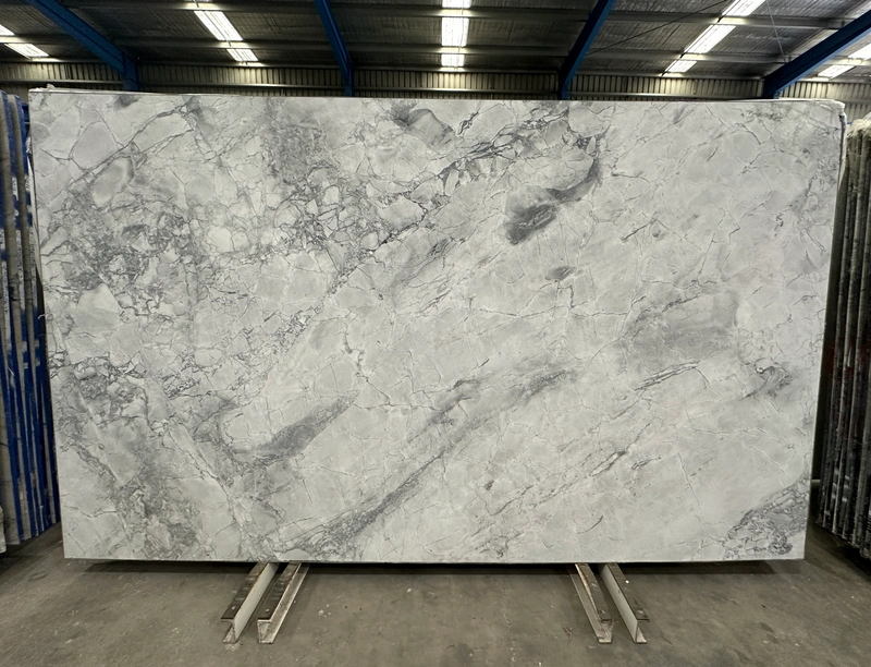 Super White dolomite &mdash; lot 10753