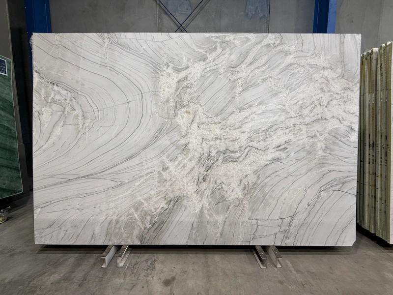 White Kairos quartzite &mdash; lot 10895H