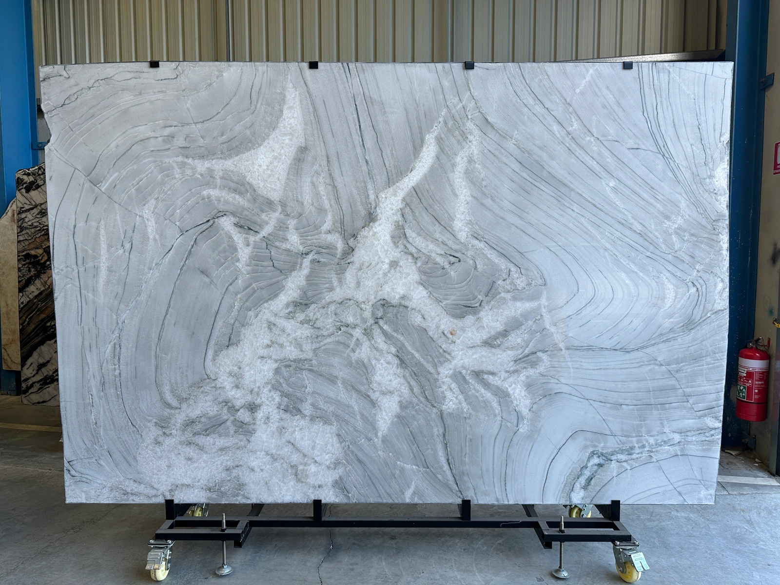 White Kairos full slab