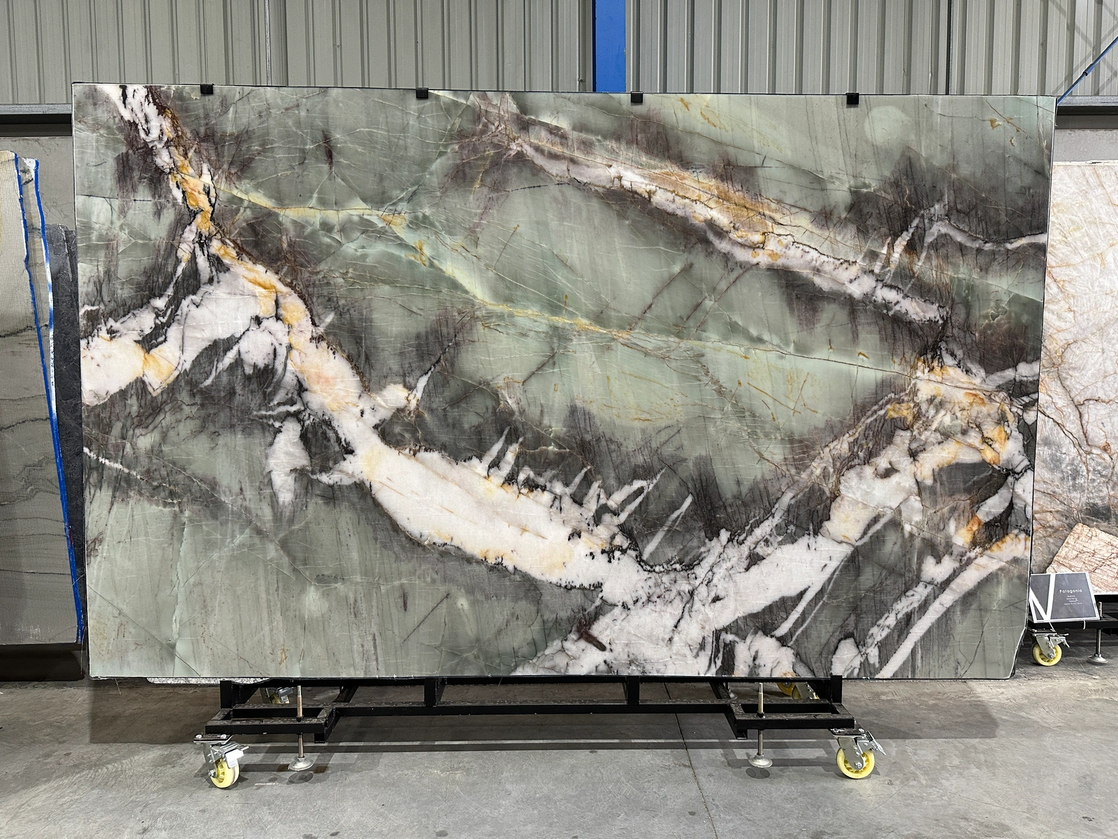 Botanic Green full slab