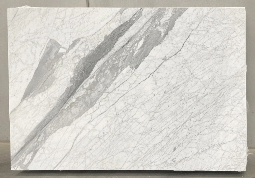 Statuarietto Extra full slab