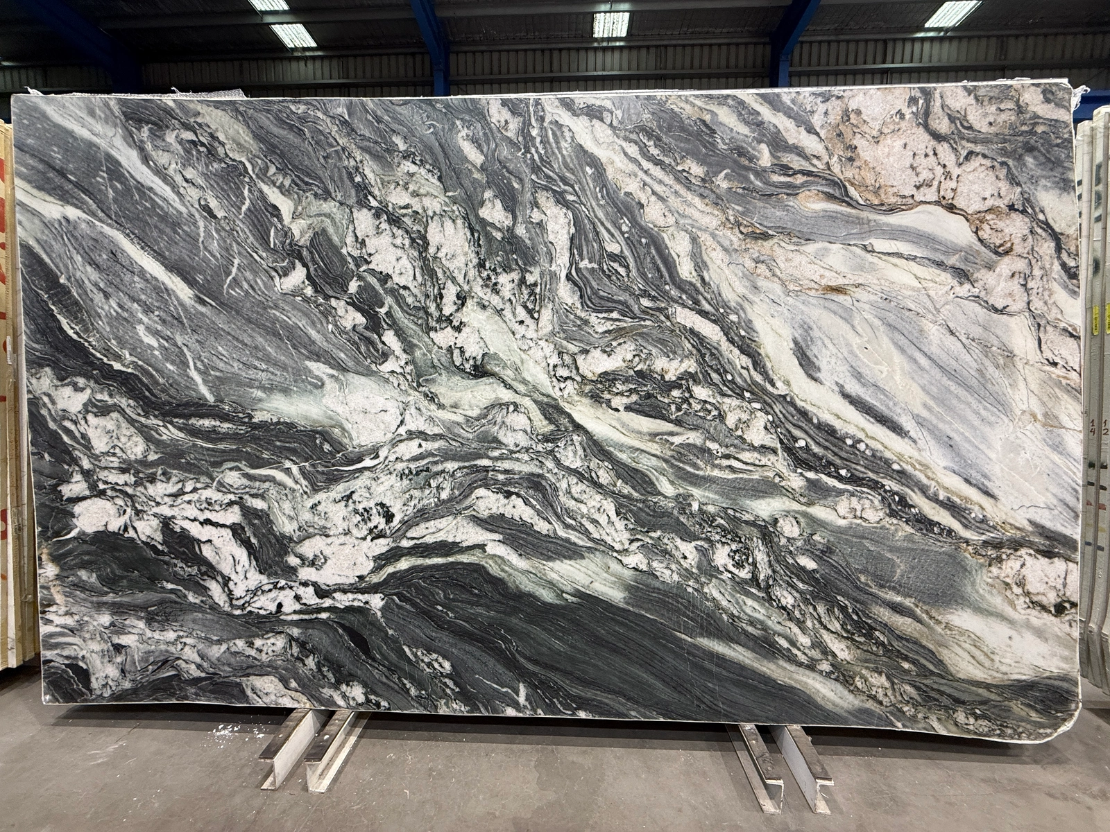 Caravaggio full slab