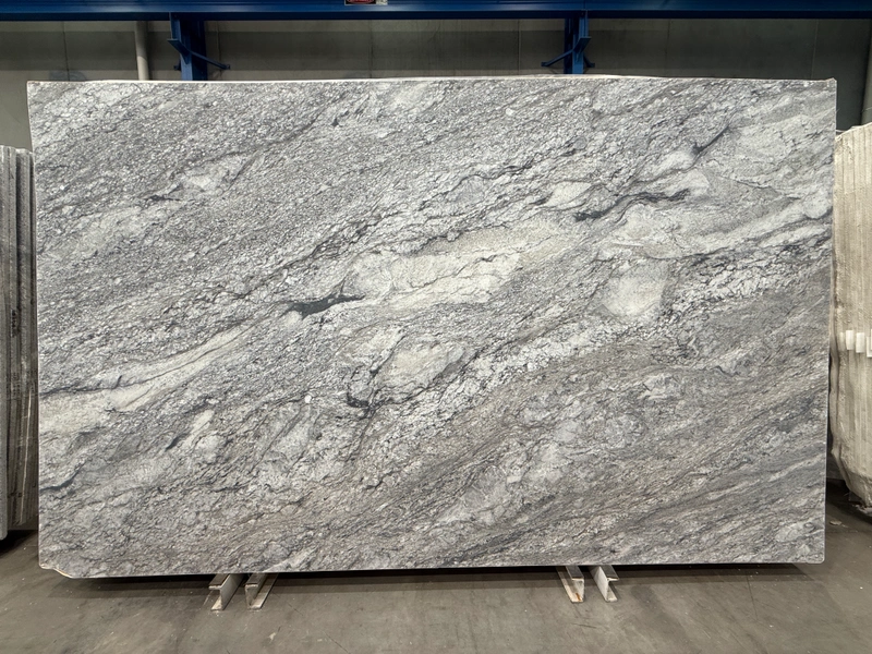 Pegasus Blue granite &mdash; lot 1352