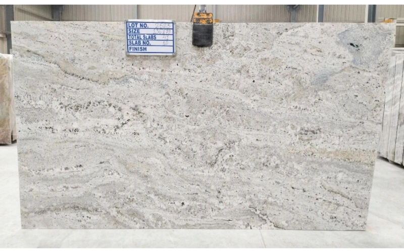 White Knight granite &mdash; lot 2523