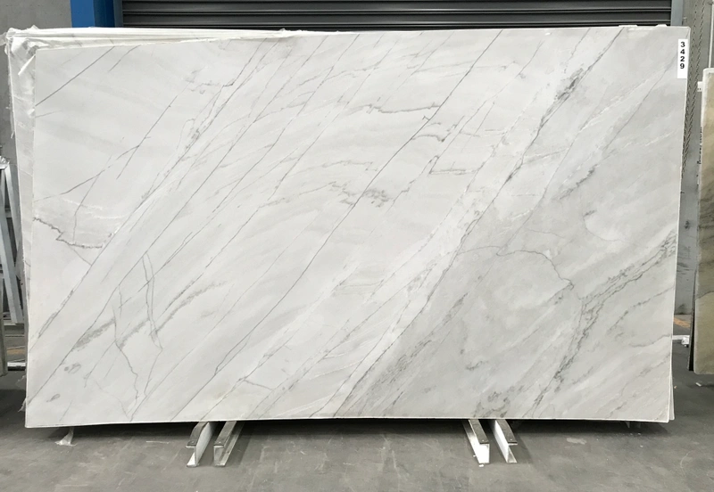 White Santorini quartzite &mdash; lot 421