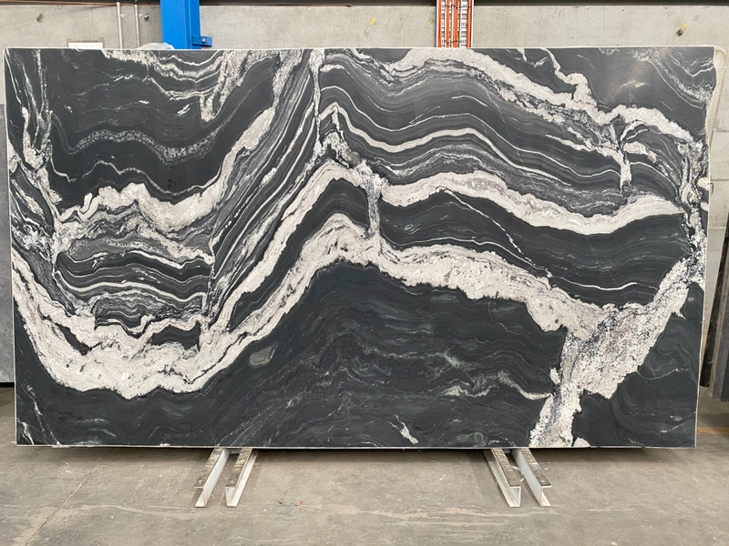 Eclipse Black granite &mdash; lot 4472
