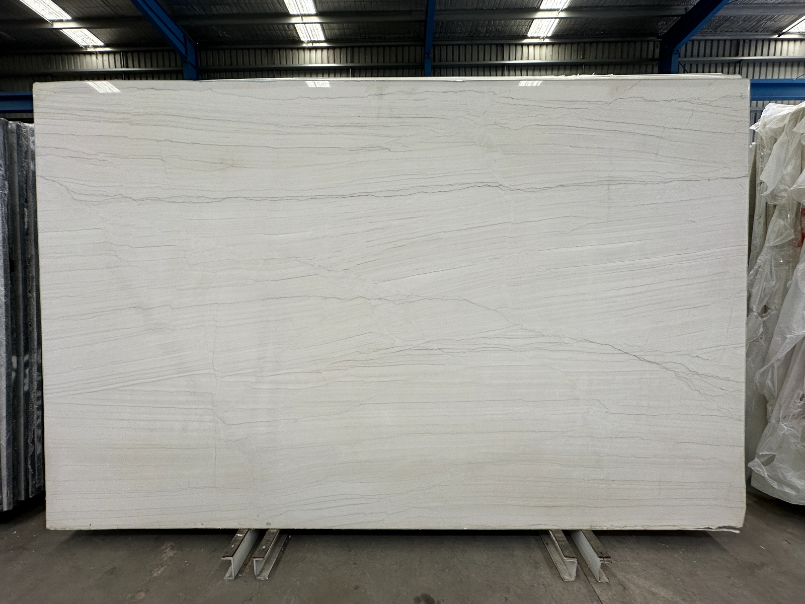 White Lux full slab