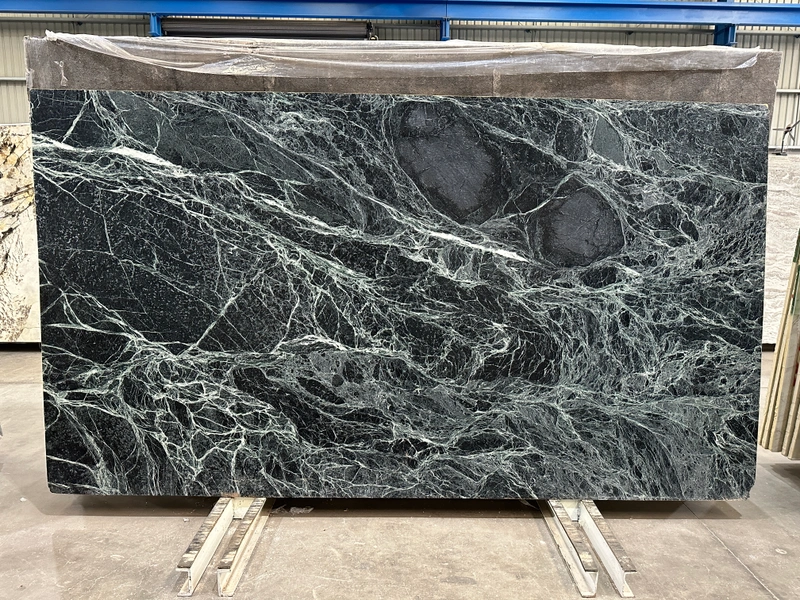 Atlas Green marble &mdash; lot 62
