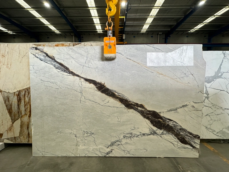 New York marble &mdash; lot 7038