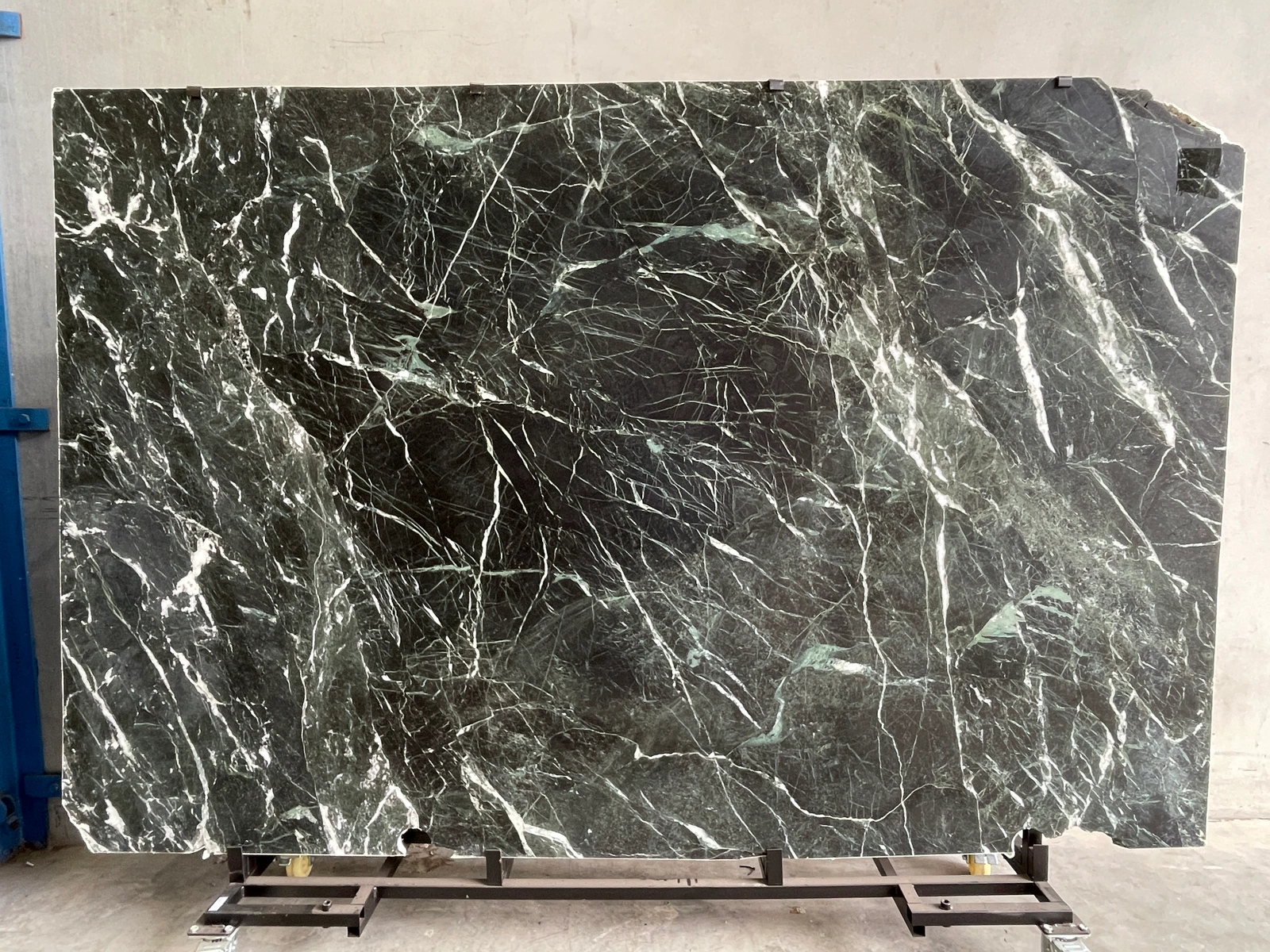 Veria Green full slab